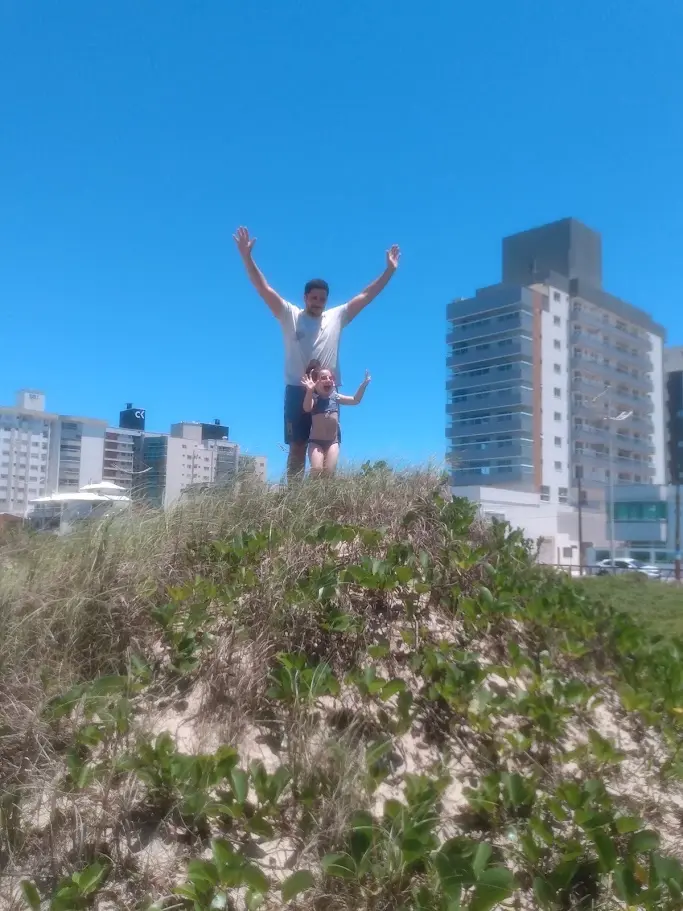 Andrew em um momento ao ar livre